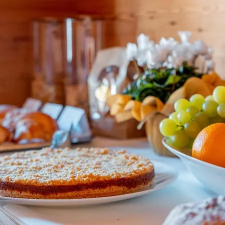 Garni Vecchio Comune Hotel Flavon